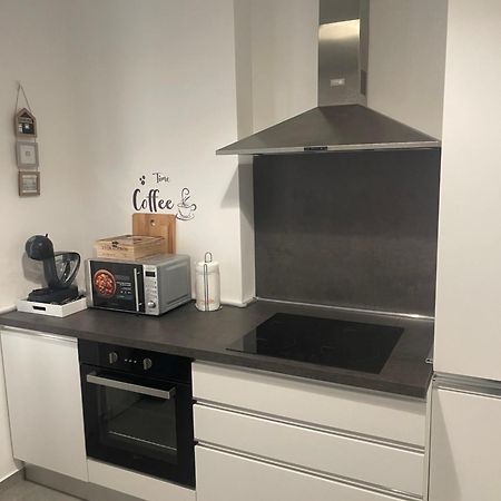 Deluxe Apartment Self Check In Parking Genova Exterior foto